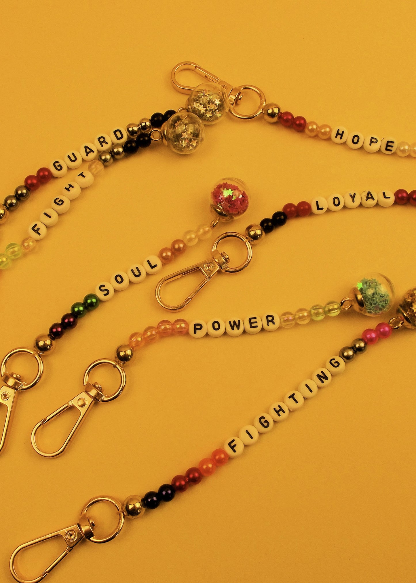 „Trag, was dich stärkt – Soul Charms für Herz, Mut und Magie.“