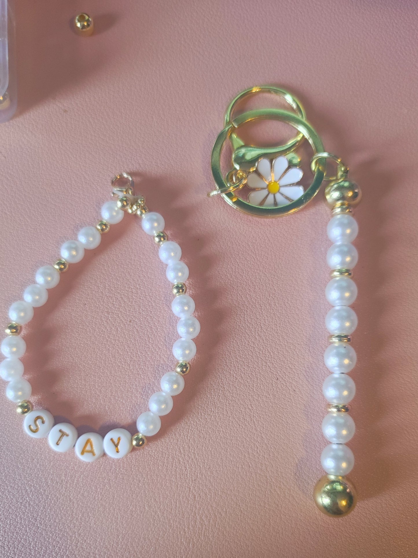 Stray Kids Inspired Crystal Bracelet – Handgefertigtes Fan-Armband